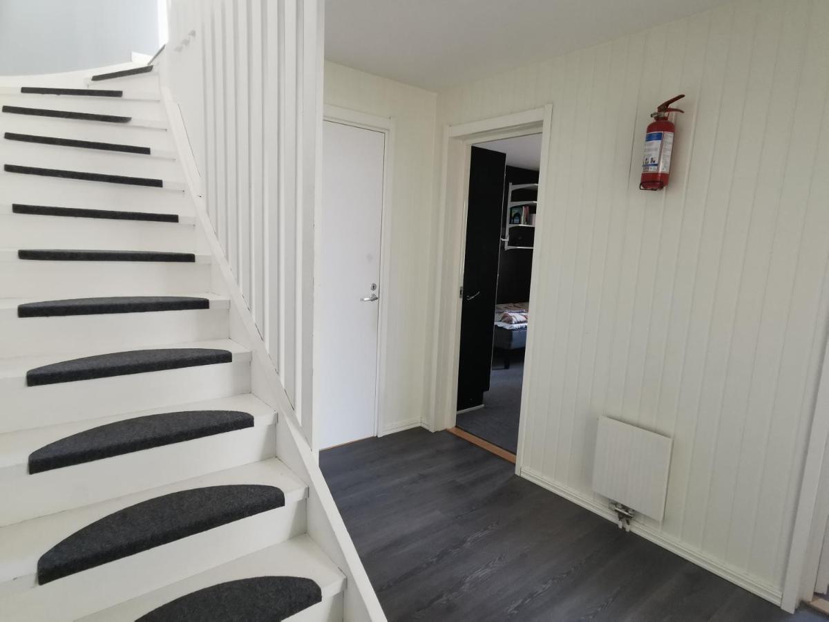 הוילה קאליקס The White And Black House מראה חיצוני תמונה